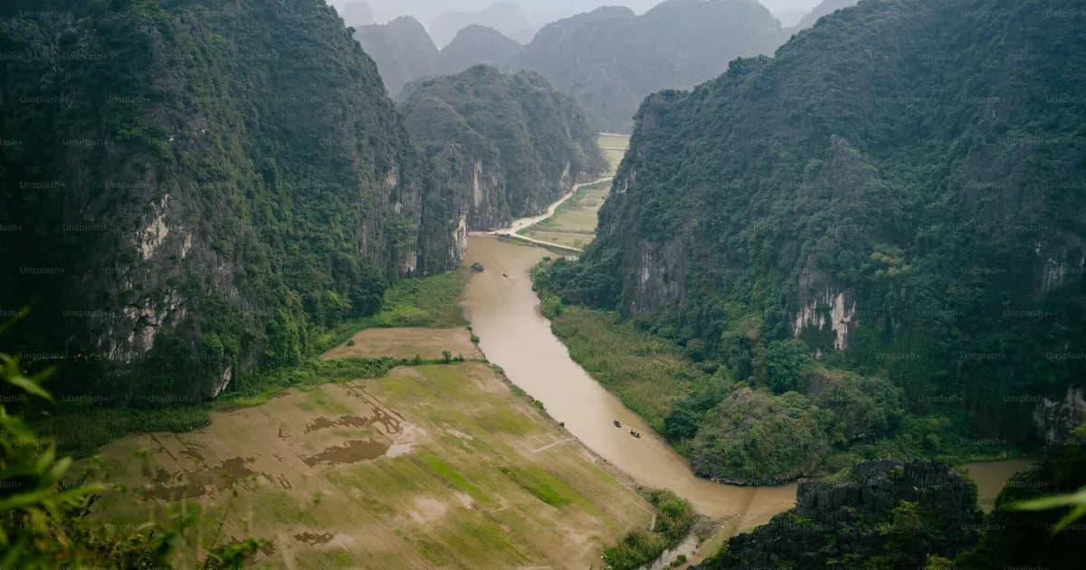 North vs South Vietnam: Which Region Should You Visit?